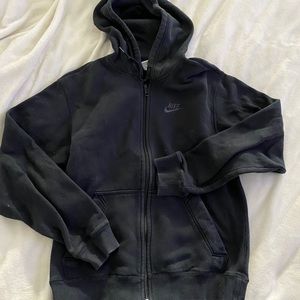 Zip-up hoody